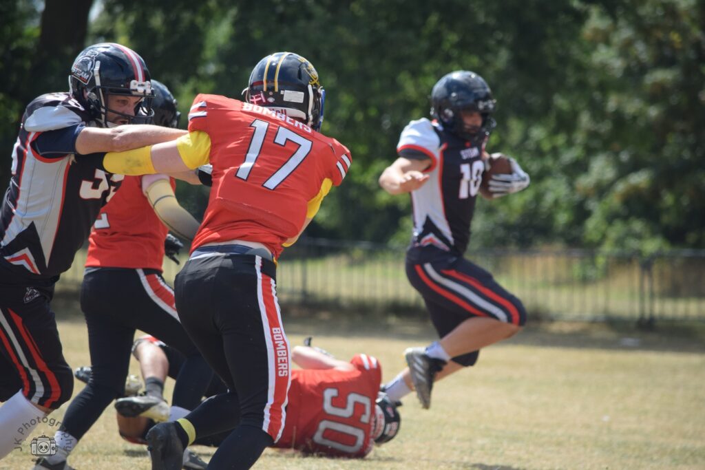 A-Bombers-26_343