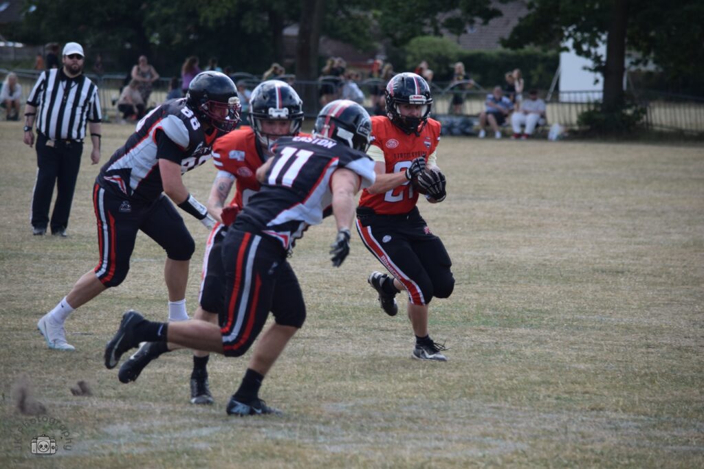 A-Bombers-26_560